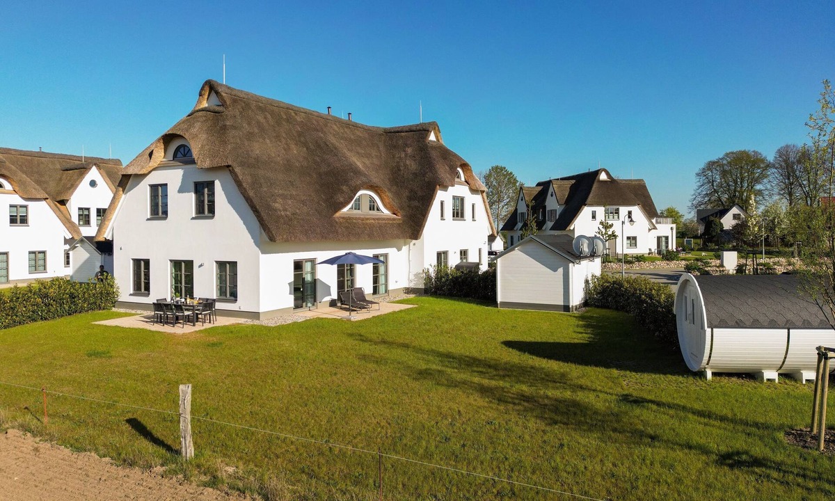 Stolpe auf Usedom Cottage | Ferienhaus Lasse Thoressen - Inseldomizil Stolpe - Urlaub Unter Reet auf Usedom