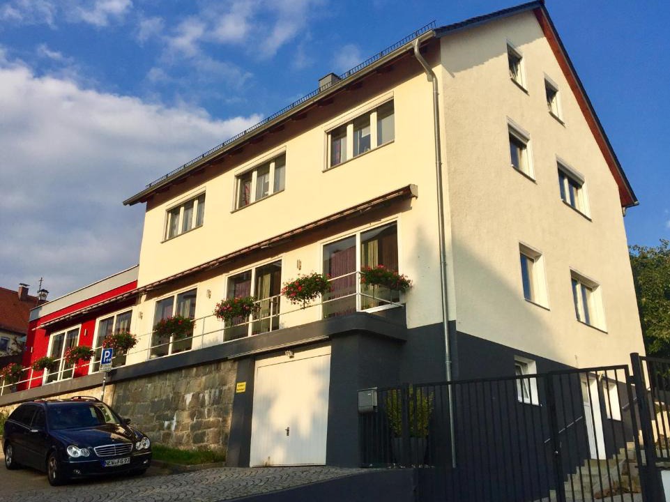 Neustadt an der Waldnaab Apartment | Ferienwohnung am Schloss