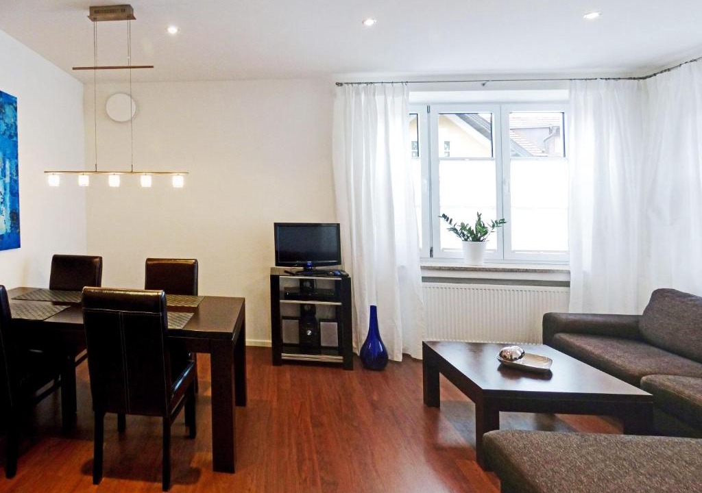 Garmisch-Partenkirchen Apartment | Ferienwohnung-Am-Kurpark-Wohnung-1-60qm