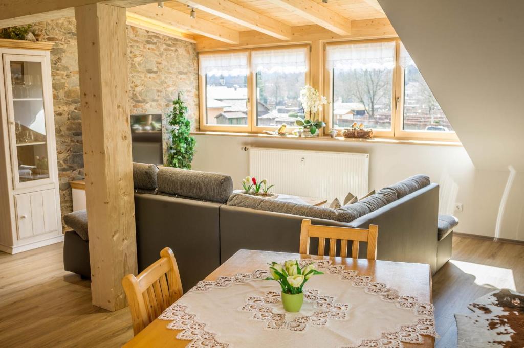 Sonnenbichl Apartment | Ferienwohnung Bergpanorama