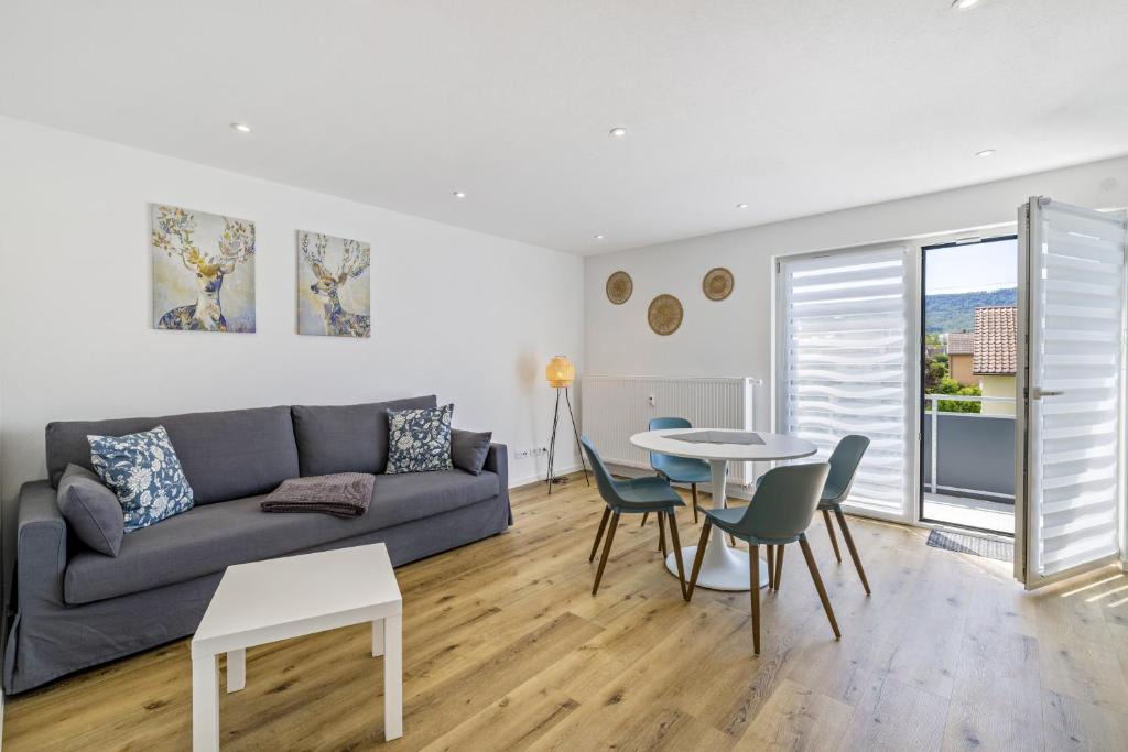 Moessingen Apartment | Ferienwohnung 1 links