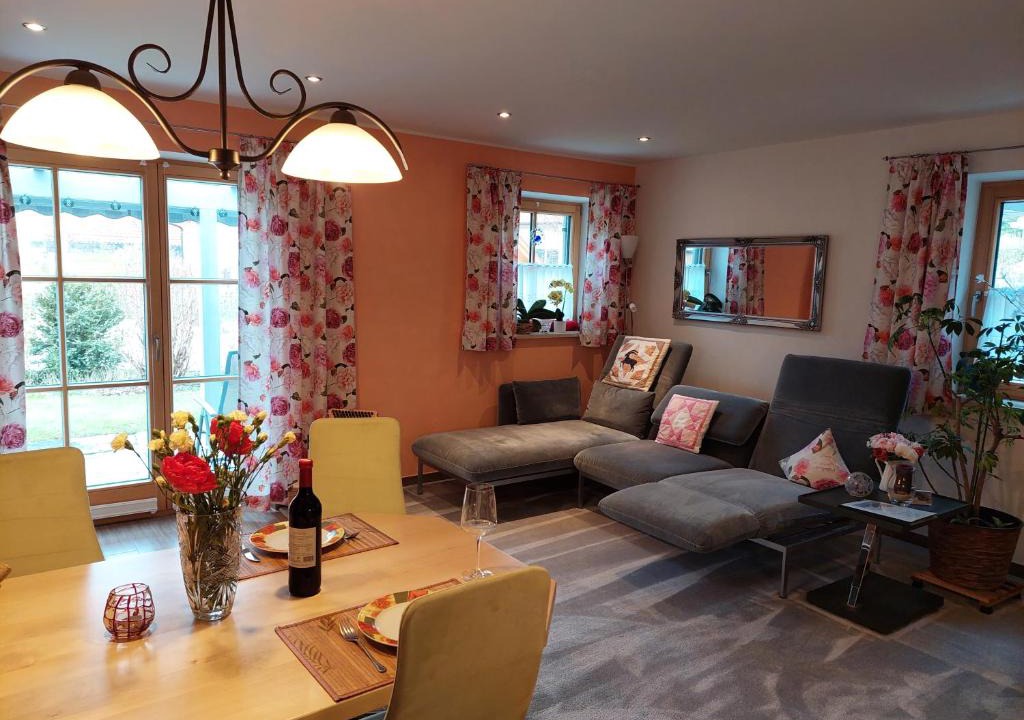 Ebersberg District Apartment | Ferienwohnung Abendrot