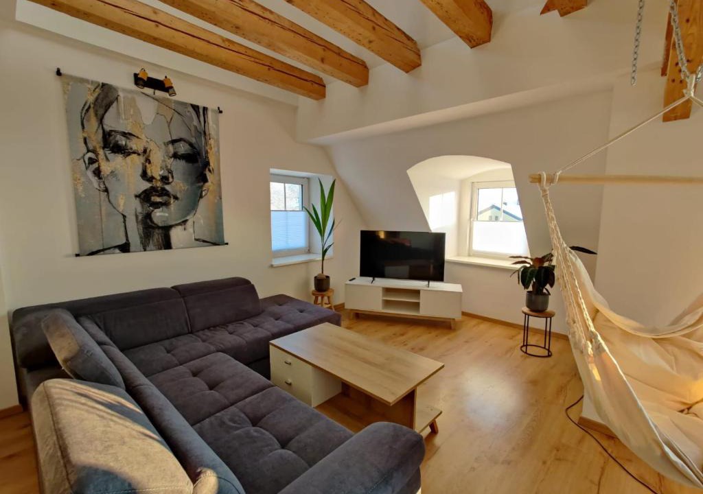 Mering Apartment | Ferienwohnung "Alpspitze" - Familienfreundliche Maisonette in Mering
