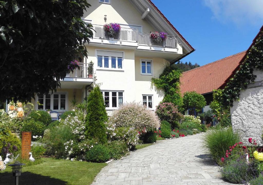 Ebermannstadt Apartment | Ferienwohnung am Rosengarten