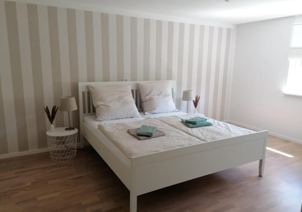 Grub am Forst Apartment | Ferienwohnung Auengrund