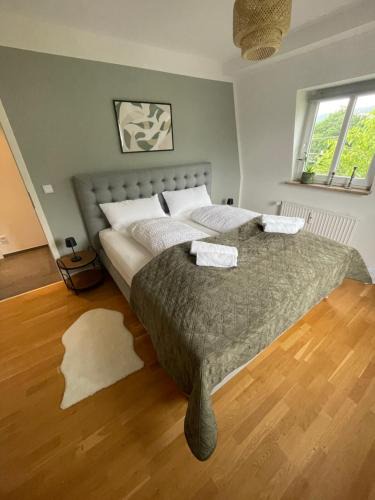 Bad Reichenhall Apartment | Ferienwohnung Bad Reichenhall in zentraler Lage mit Bergblick