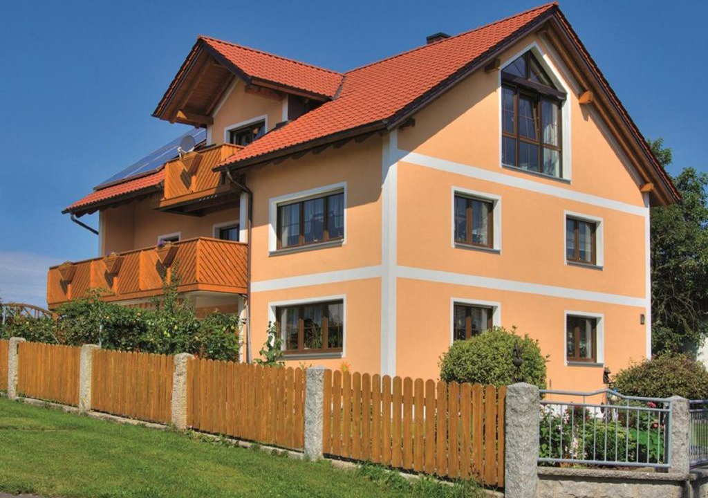 Schwarzenbach Apartment | Ferienwohnung Brigitte Frank