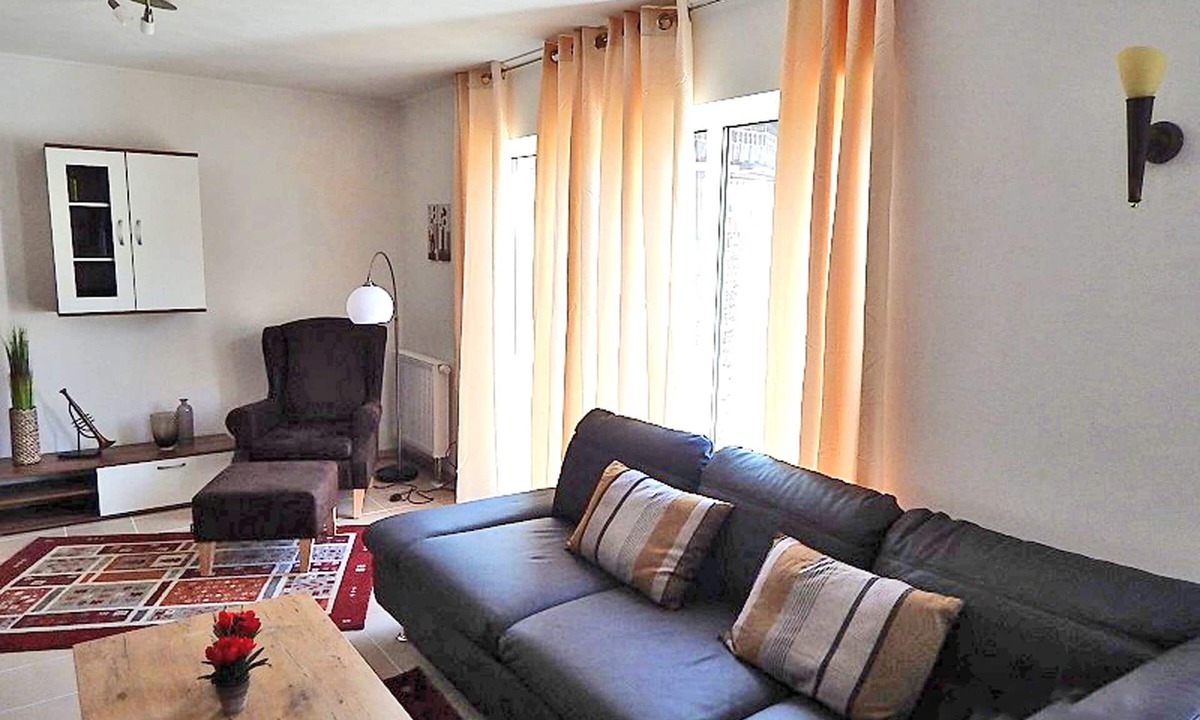 Aschau im Chiemgau Apartment | Ferienwohnung "Chiemsee" 113 qm, 3 Schlafzimmer, EG - DG