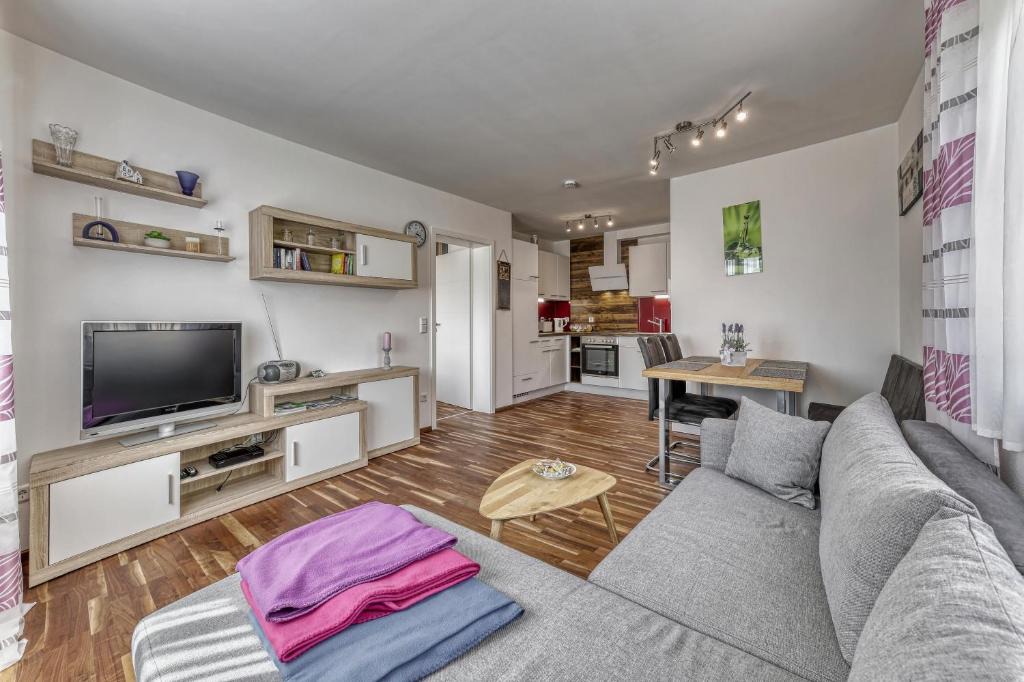 Neukirchen vorm Wald Apartment | Ferienwohnung Fernblick