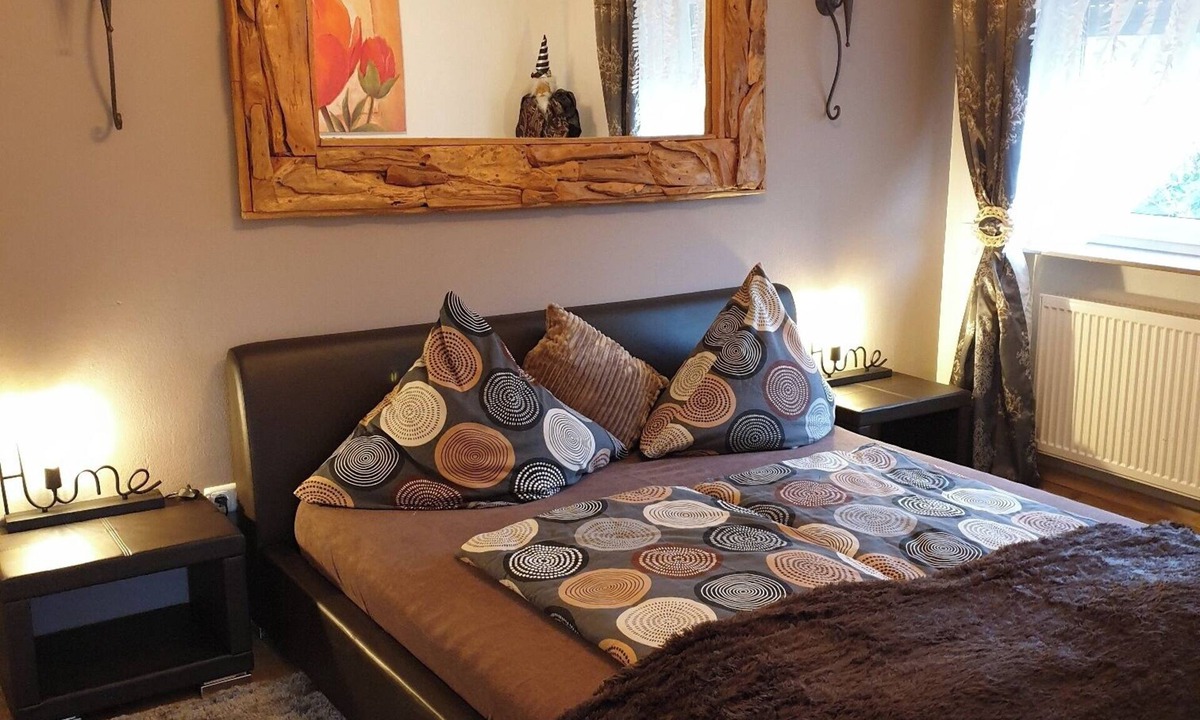 Volkach Apartment | Ferienwohnung direkt in Volkach am Mainufer mit Balkon