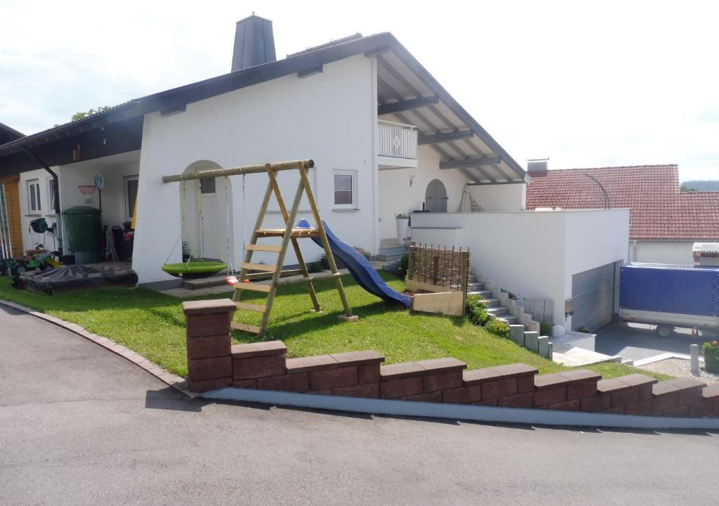 Argenbuhl Apartment | Ferienwohnung Dorn