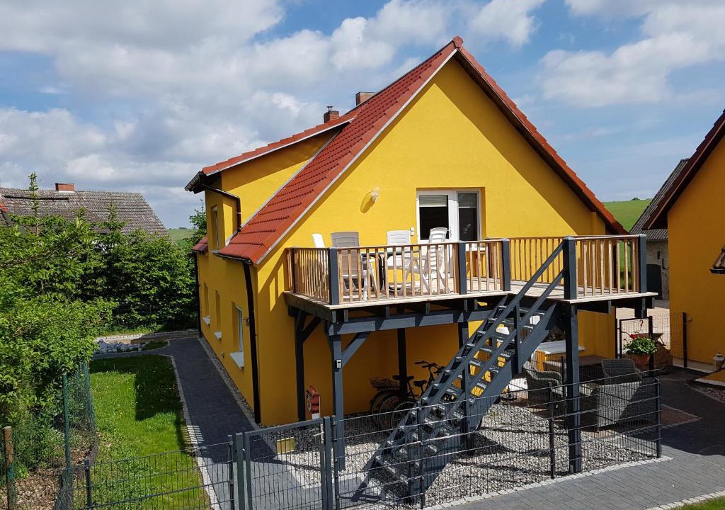 Garz Apartment | Ferienwohnung Gleißner