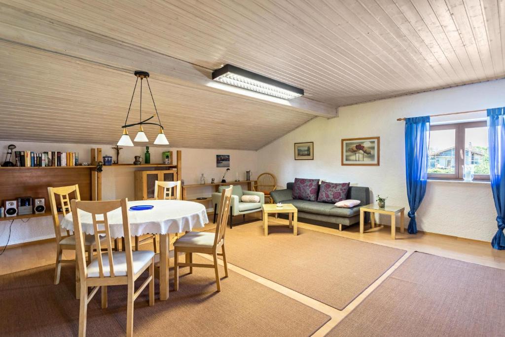 Gmund am Tegernsee Apartment | Ferienwohnung Heinrich