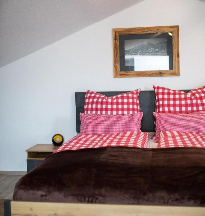 Reutte Apartment | Ferienwohnung Hoamat