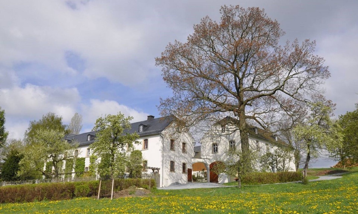 Berg Apartment | Ferienwohnung im Erdgeschoss und 2 Schlafzimmer