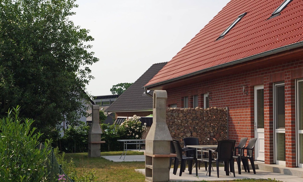 Zierow Apartment | Ferienwohnung in Zierow mit Garten