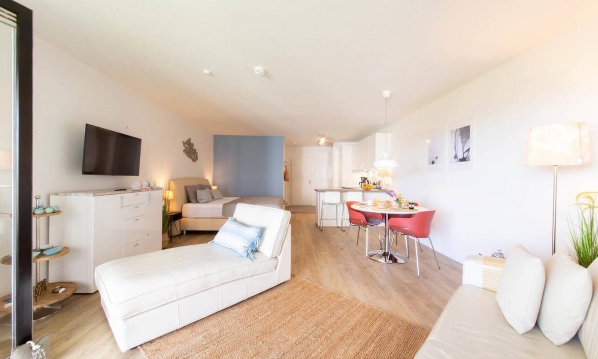 Alt-Travemunde/Ronnau Apartment | Ferienwohnung Kaiserperle Travemünde