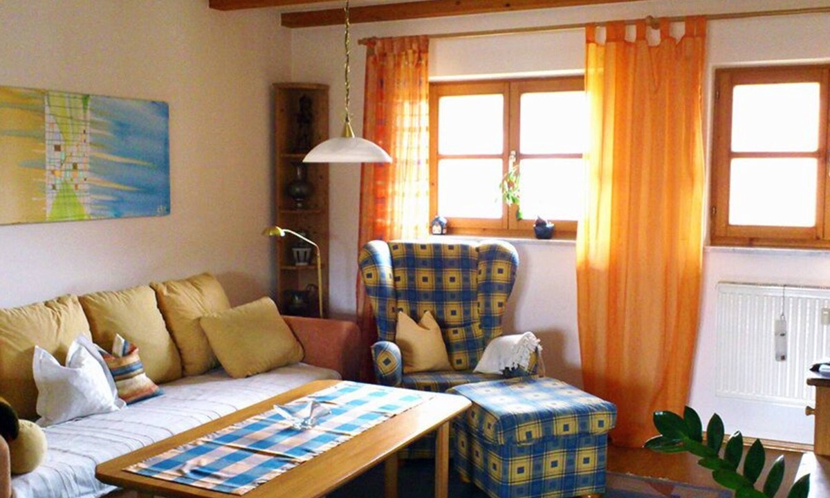 Brombach Apartment | Ferienwohnung "Michl" | Geräumige FeWo über 2 Stockwerke mit Balkon