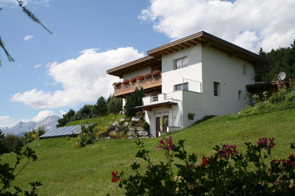 Mosern Apartment | Ferienwohnung Moralé