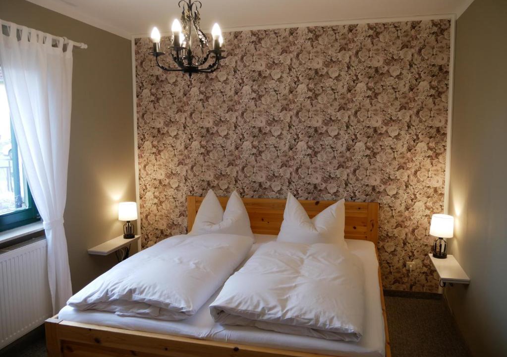 Weissig Apartment | Ferienwohnung Muelenz