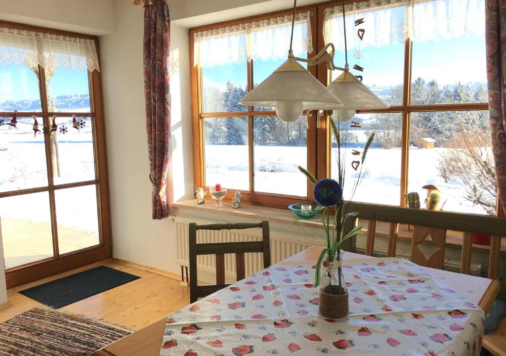 Sulzberg Apartment | Ferienwohnung-Rottachseeblick
