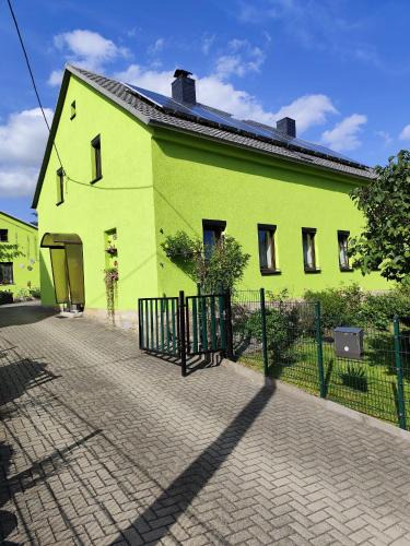 Sebnitz Apartment | Ferienwohnung Schiekel