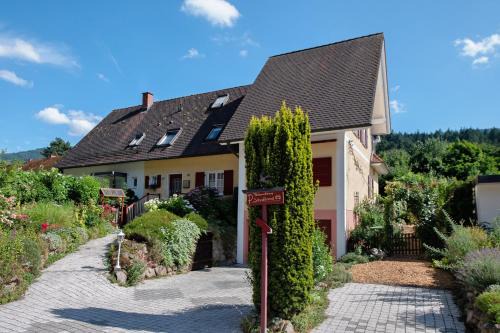 Badenweiler Apartment | Ferienwohnung Schwalbennest