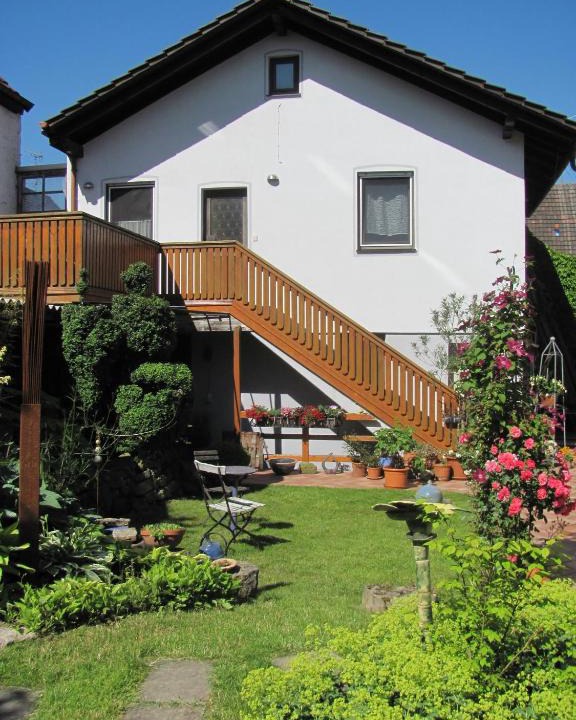 Stetten Apartment | Ferienwohnung Seidenfaden