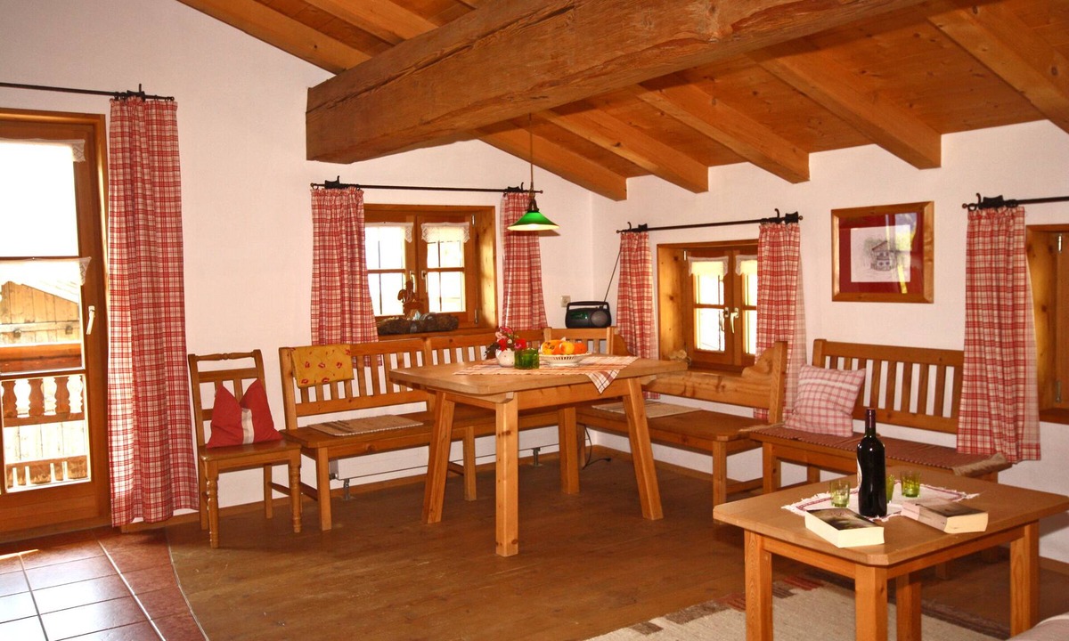 Aschau im Chiemgau Apartment | Ferienwohnung "Sptzstein" 65 qm mit zwei Schlafzimmer und Balkon°