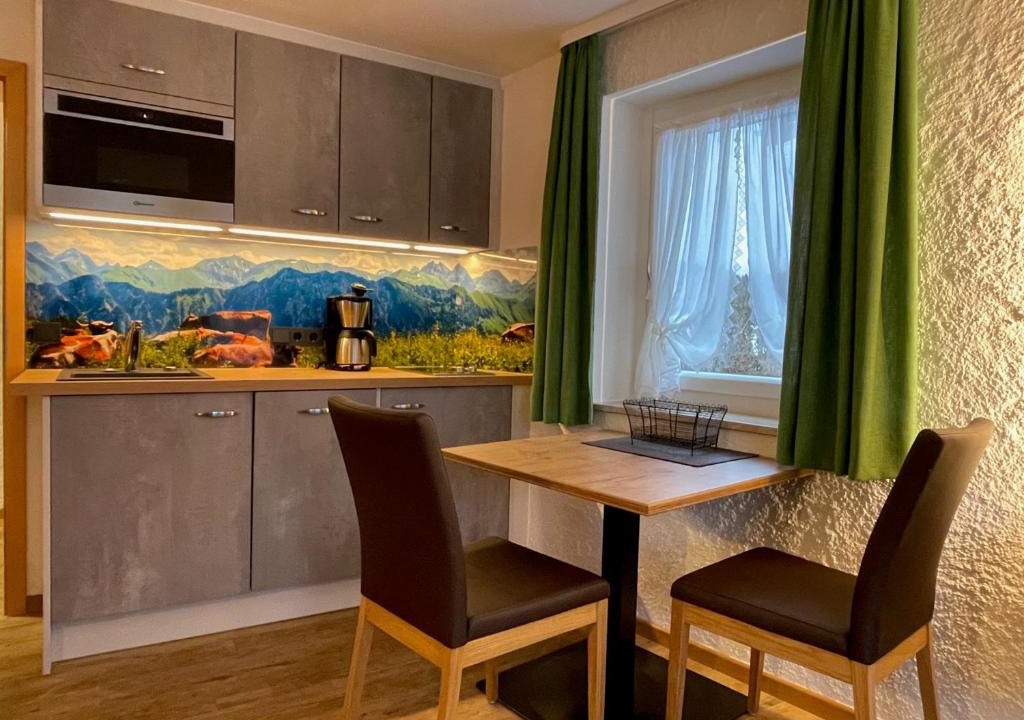 Oberstdorf Apartment | Ferienwohnungen Alpentraum - Gästehaus Sebastian