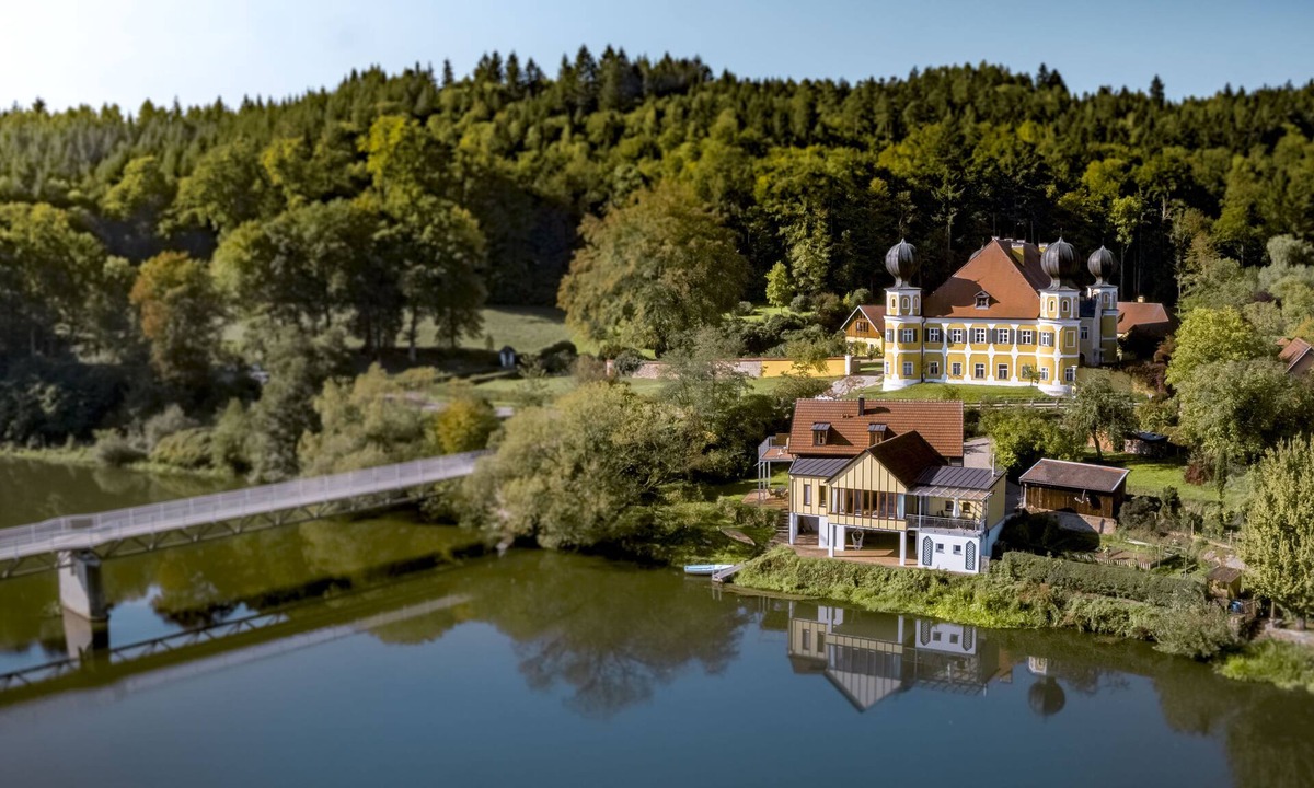 Ramspau Apartment | FeWo Schloß Ramspau - Forsthaus Ostwohnung (5-star DTV)
