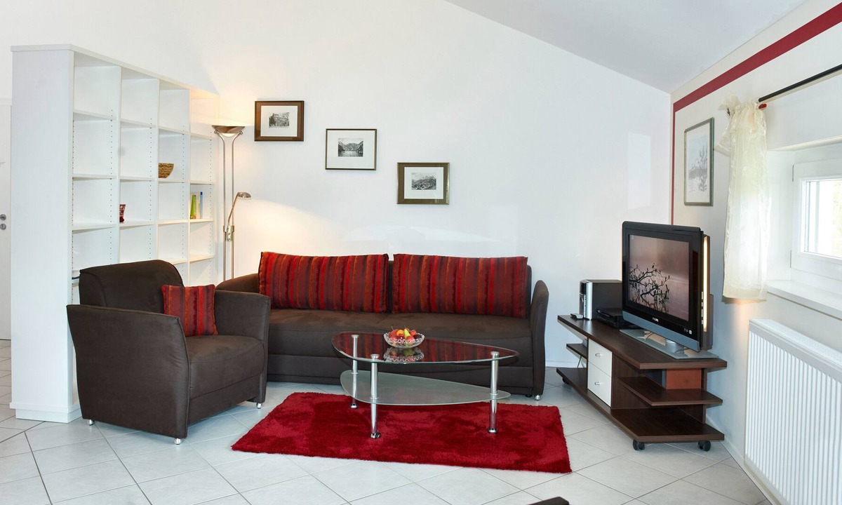 Bad Endorf Apartment | FeWo Simssee, 53 qm Obergeschoss, 1 separates Schlafzimmer