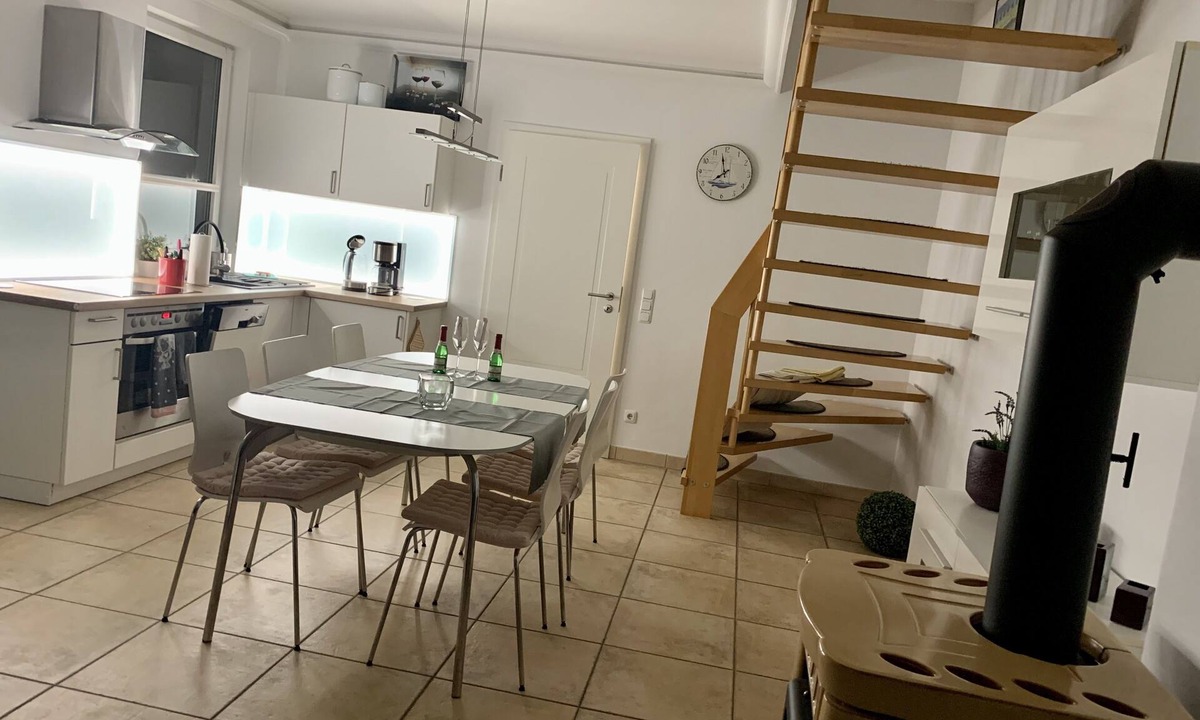 Bad Kleinen House | Fischerhus with boat, sauna and fireplace directly on Lake Schwerin