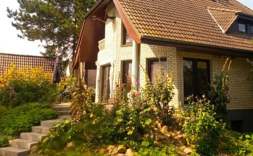 Neeberg House | Fischstübchen Neeberg Fewo 5 – Bootshaus