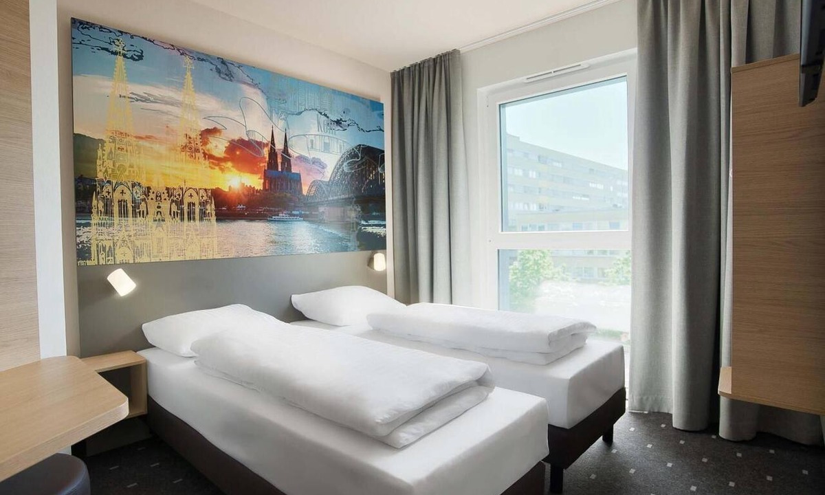 Neustadt-Sued Apartment | FlatDeCologne - Cheerfulness & Charm in the Heart of the City Near the Cathedral