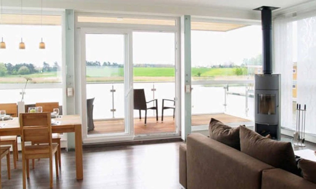Kroeslin Boat Rental | Floating House 2 Wotig with fireplace - 01. Floating Houses (95 m²) with fireplace