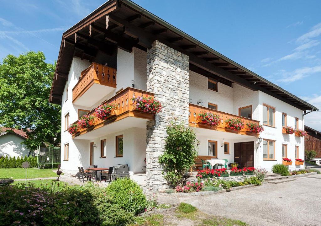 Waging am See Apartment | Gäste- und Appartementhaus Stachl