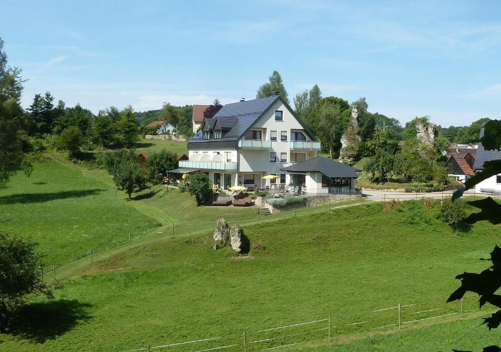 Obertrubach House | Gästehaus Brütting