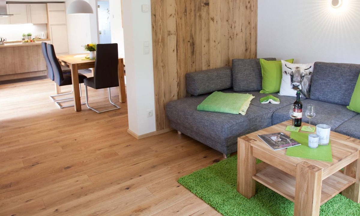 Hirschegg Apartment | Gästehaus Brenner - apartment / apartment, toilet and bath / shower separated
