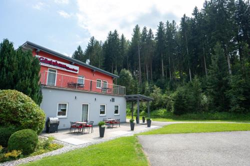 Pols Bed & Breakfast | Gästehaus Ehweiner