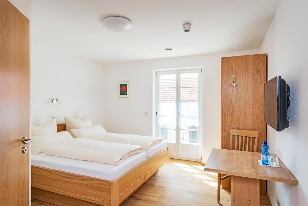 Furstenfeldbruck District House | Gästehaus Neubauer