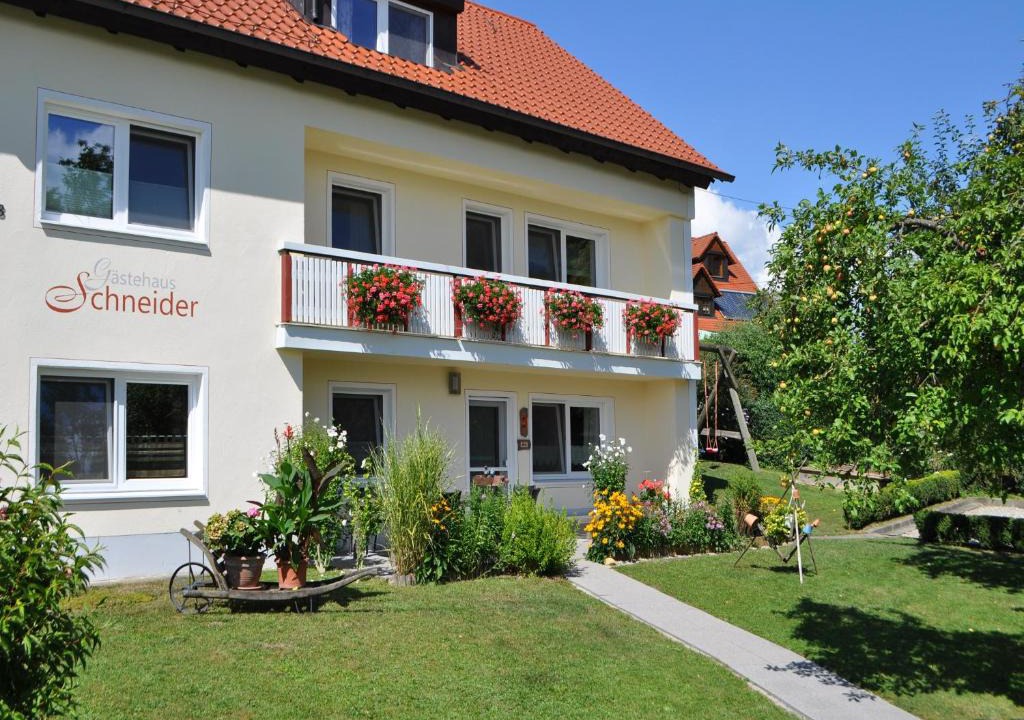 Unterallgau Apartment | Gästehaus Schneider