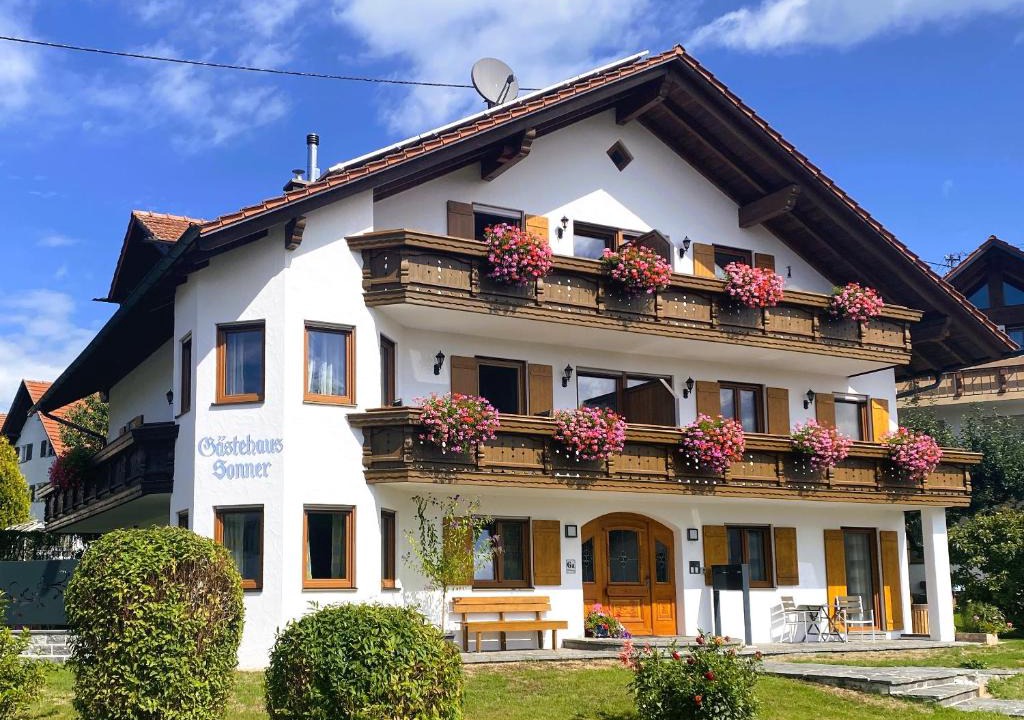 Dietmannsried Apartment | Gästehaus Sonner