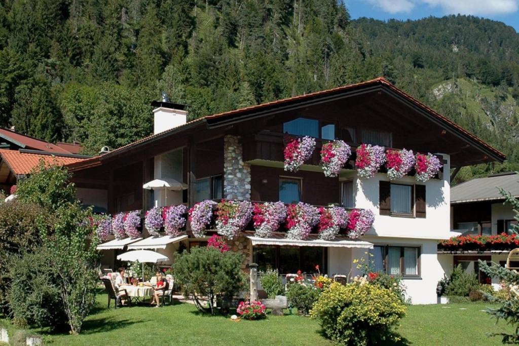 Reit im Winkl Apartment | Gästehaus Speicher