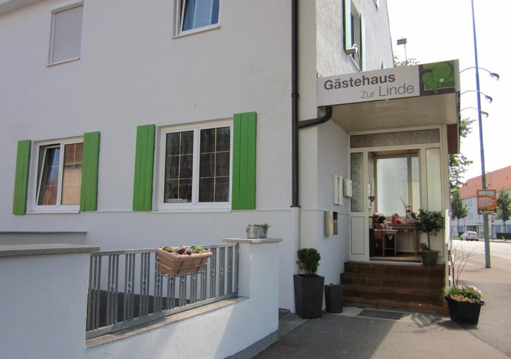 Nordost House | Gästehaus zur Linde