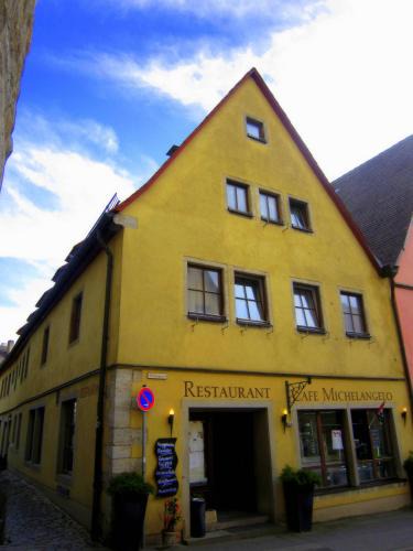 Rothenburg Old Town House | Gästezimmer Michelangelo