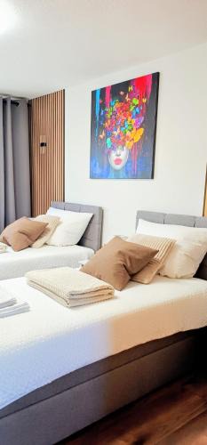 Straubing Apartment | GADD Ferienwohnung # 002 Glück an der Donau # Best Elegant Suite 24#7 Check in