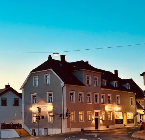 Weissenburg in Bayern Hotel | Gasthaus Zum Schiffla