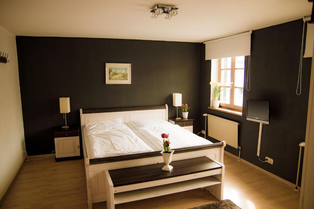 Munchen District House | Gasthof Rabenwirt