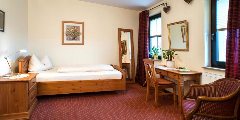 Roedental Hotel | Gasthof Sauerteig